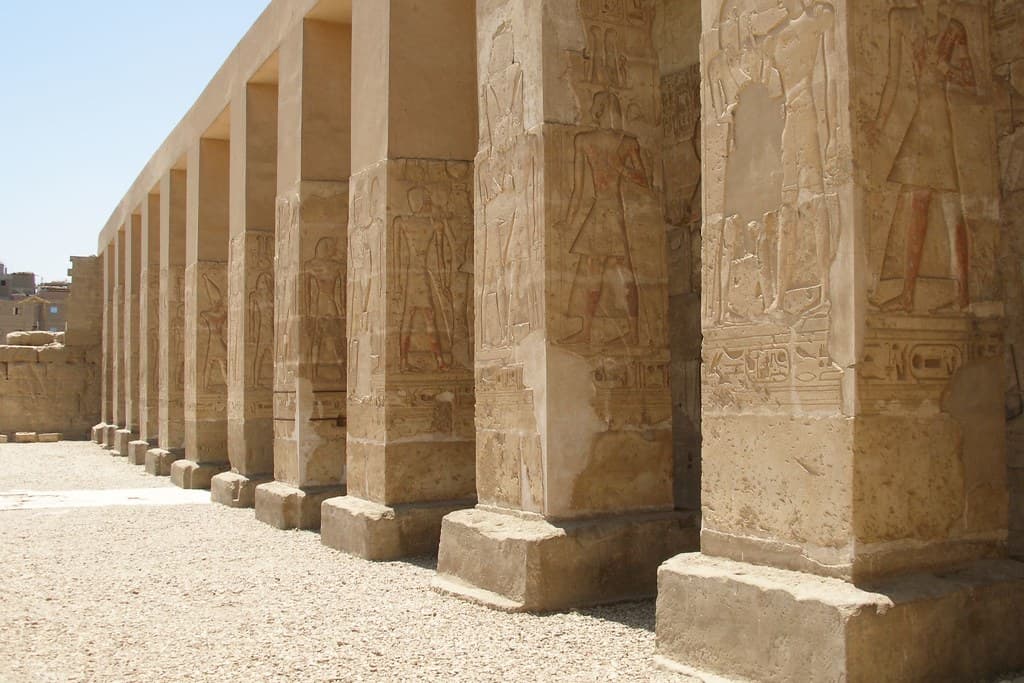 Abydos Temple of Osiris | 60 columns embrace magical events