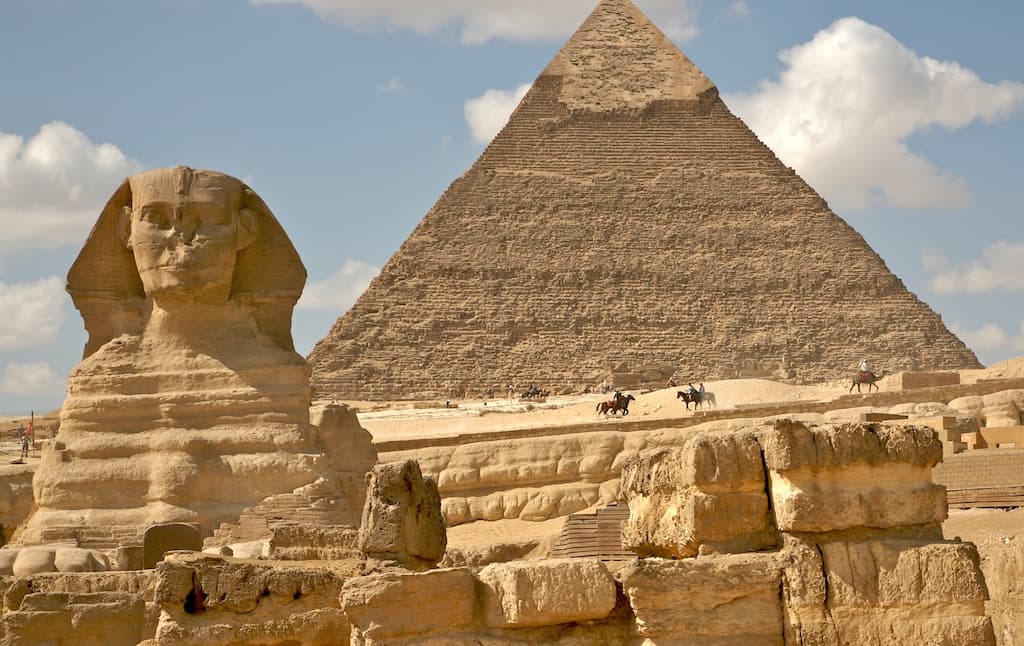 Pyramid of Chefren | Trick Behind This Second Tallest Pyramid