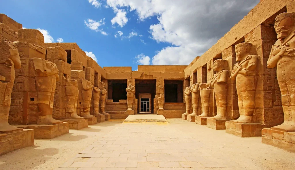 7-Day Pyramids and Petra Trip