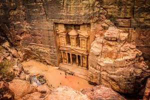 7-Day Pyramids and Petra Trip