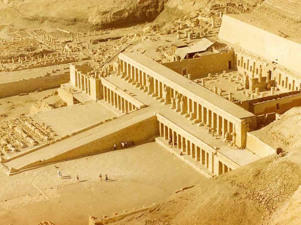 Temple Palace of Hatshepsut at Deir el-Bahari ancient egyptian palaces