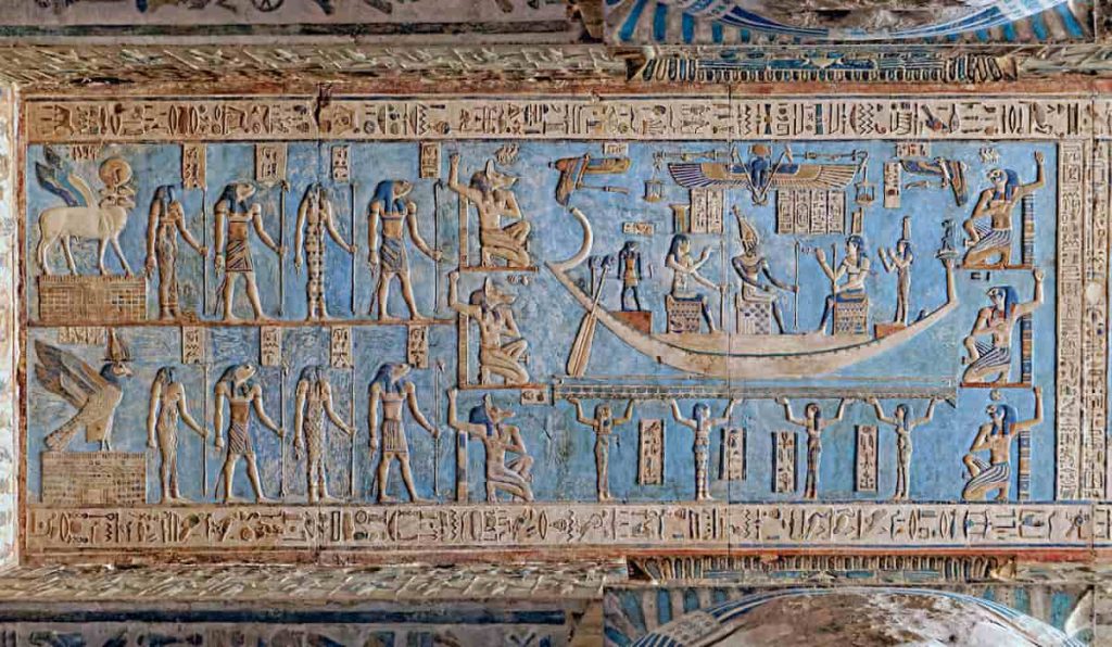 Art as Ancient Egyptian Entertainment in Dendara temple