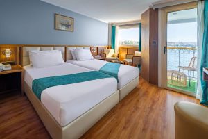 4 Days MS Solaris I Nile Cruise Tour from Aswan