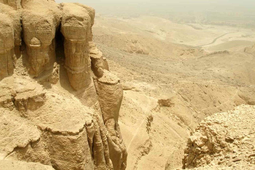  Al Qurn is the highest peak (420 m) in the Theban Hills