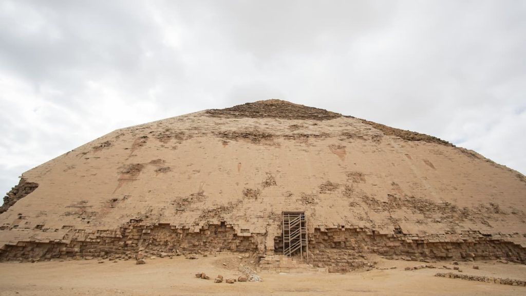 Sneferu' build The Bent pyramid of Egypt