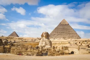 Luxury Giza Pyramids Day Tour