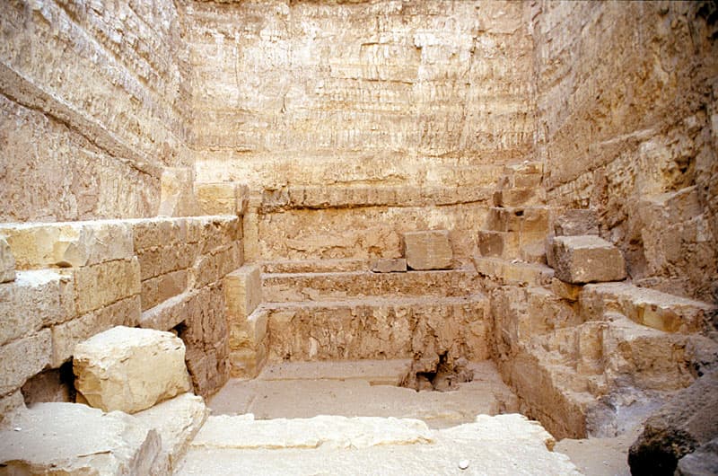 Pyramid of Djedefra Chamber