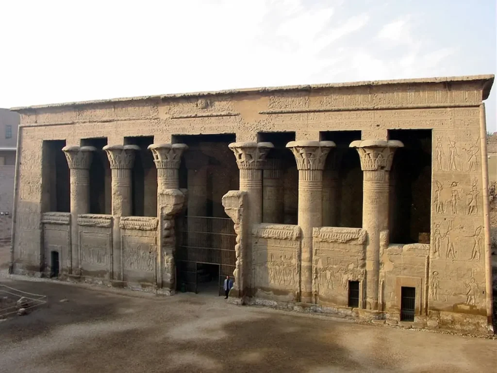 Temple of Esna