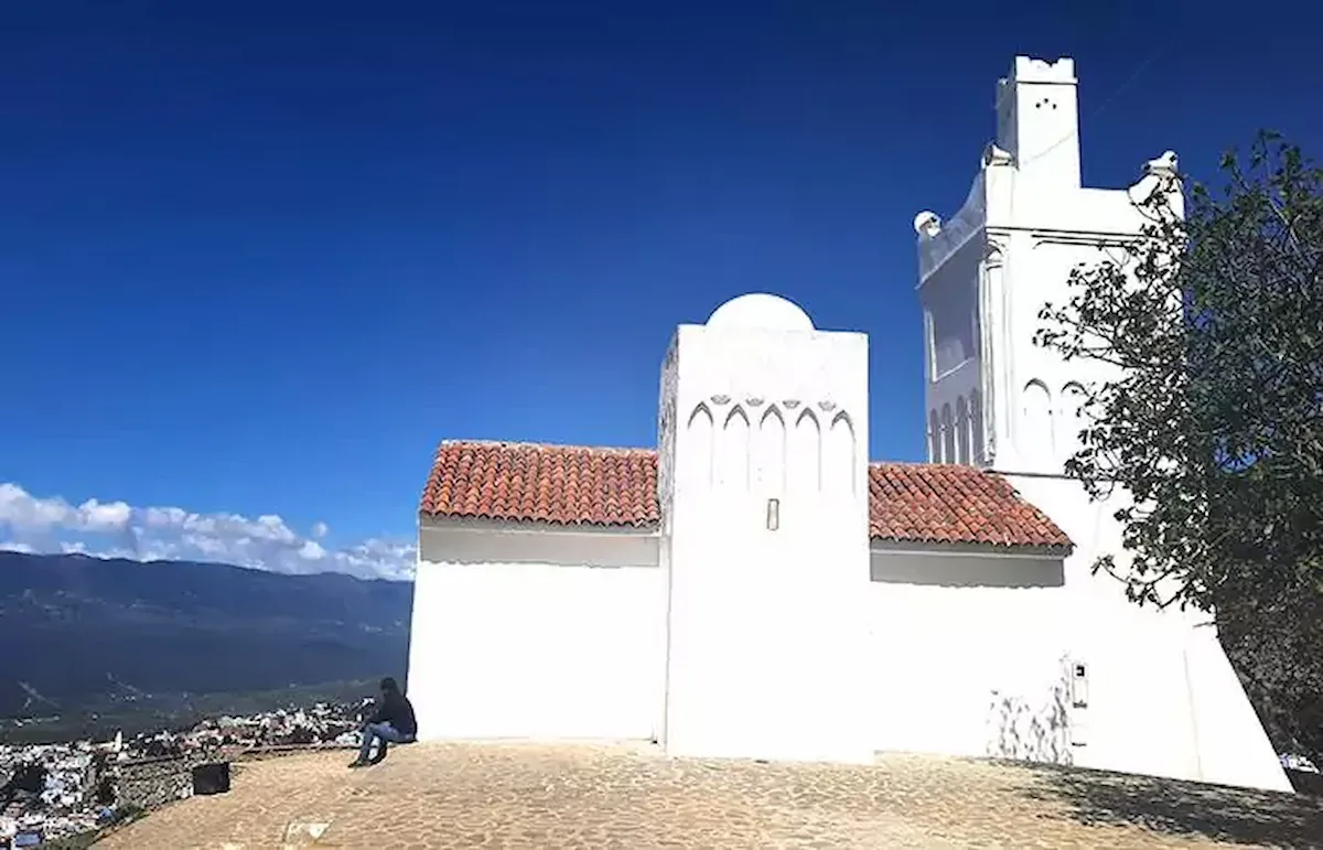 A closer look of the Spanish Mosque