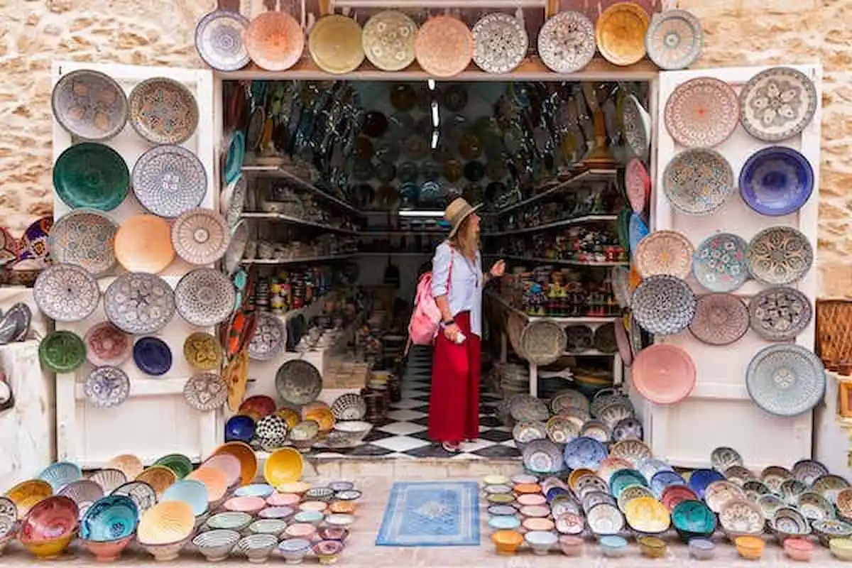 Hand made stuff during the tourist visit 