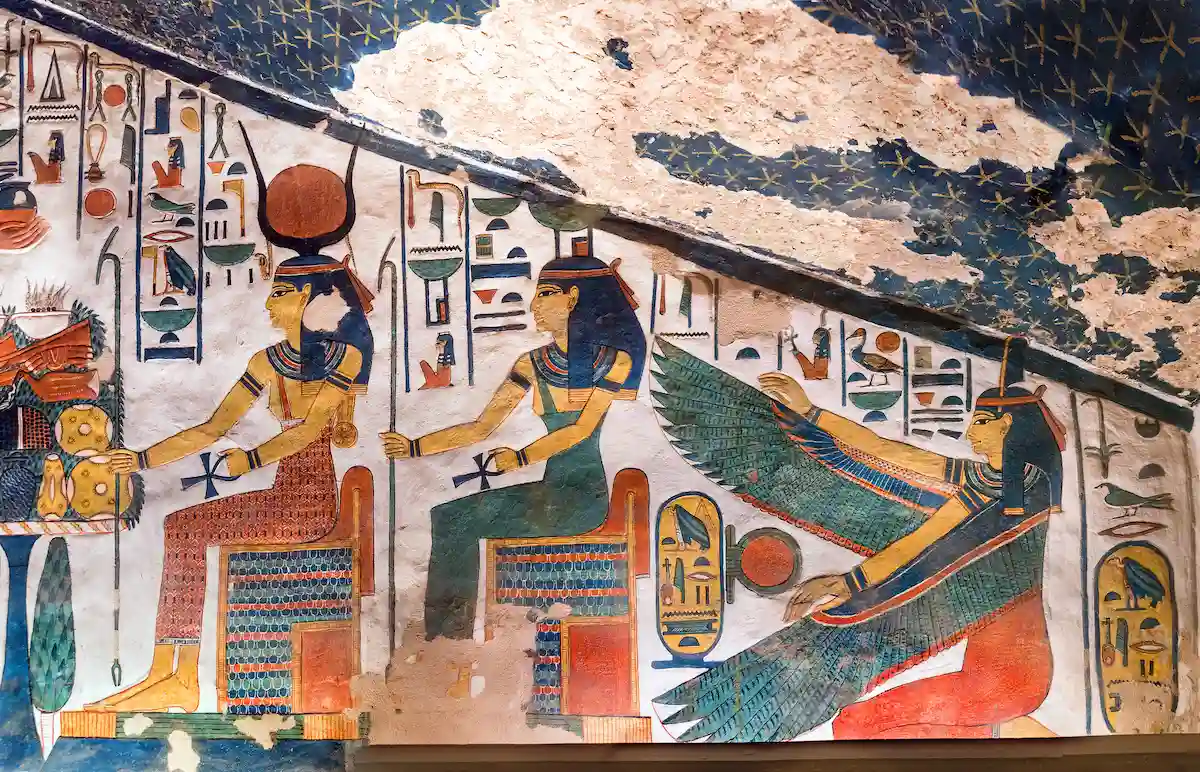 the tomb of Nefertari
