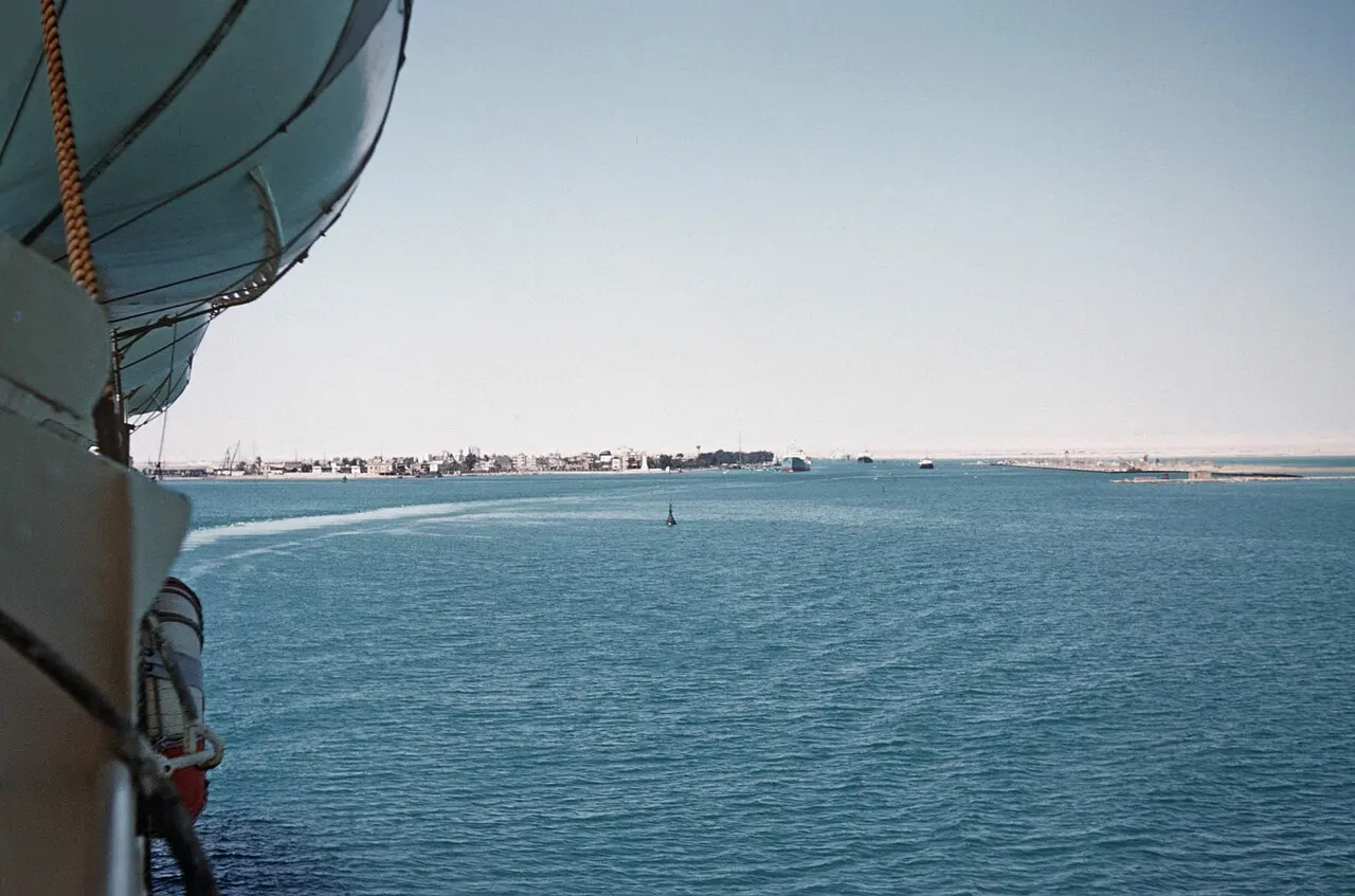 Gulf of Suez: Where History Meets Global Trade and Marine Wonders