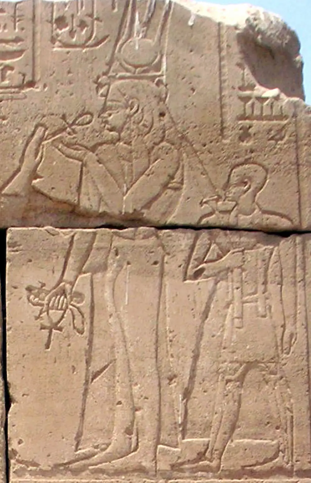 Karnak Ankhnesneferibre