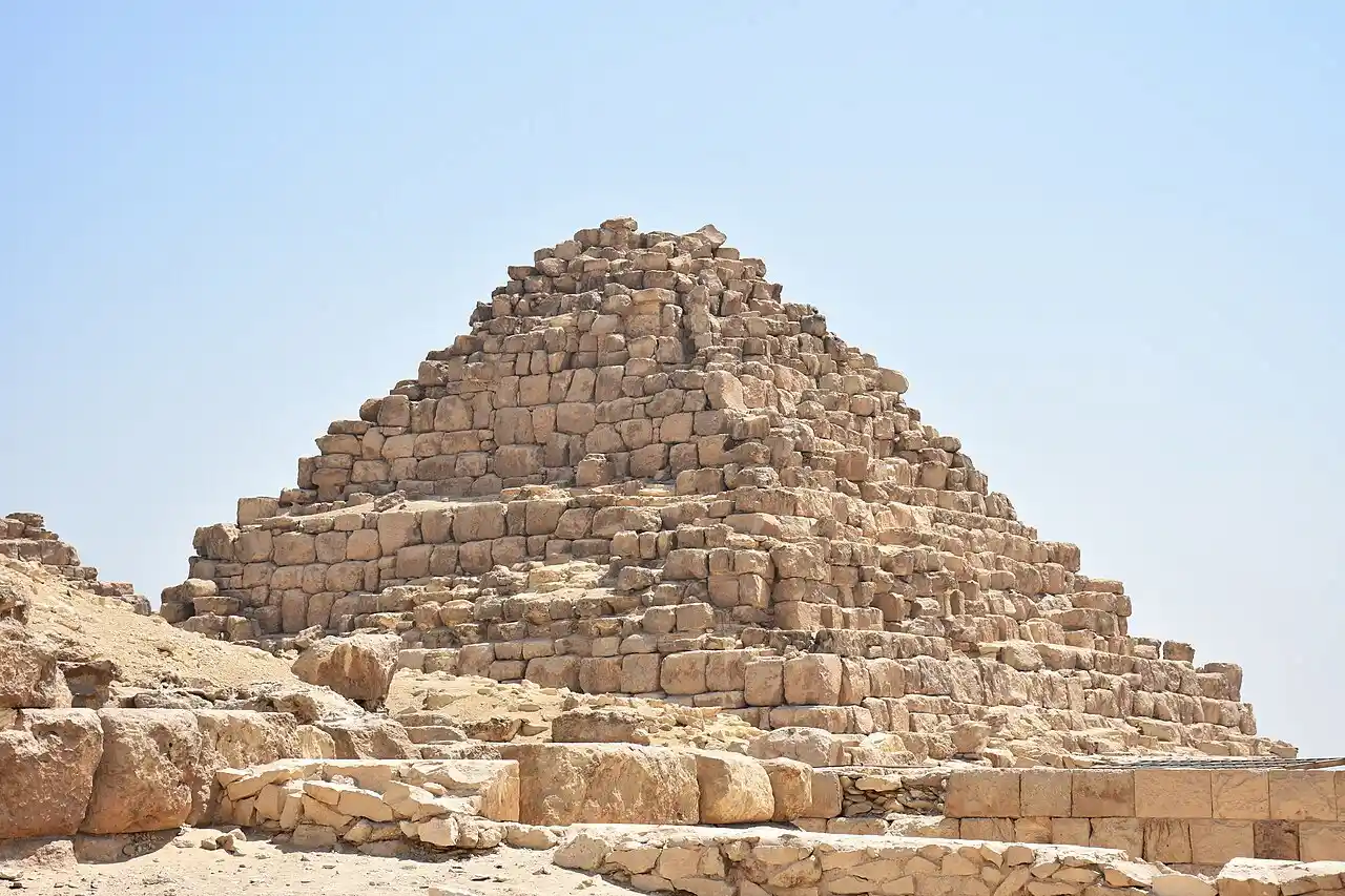 Tomb of Queen Hetepheres I at the Great Pyramid