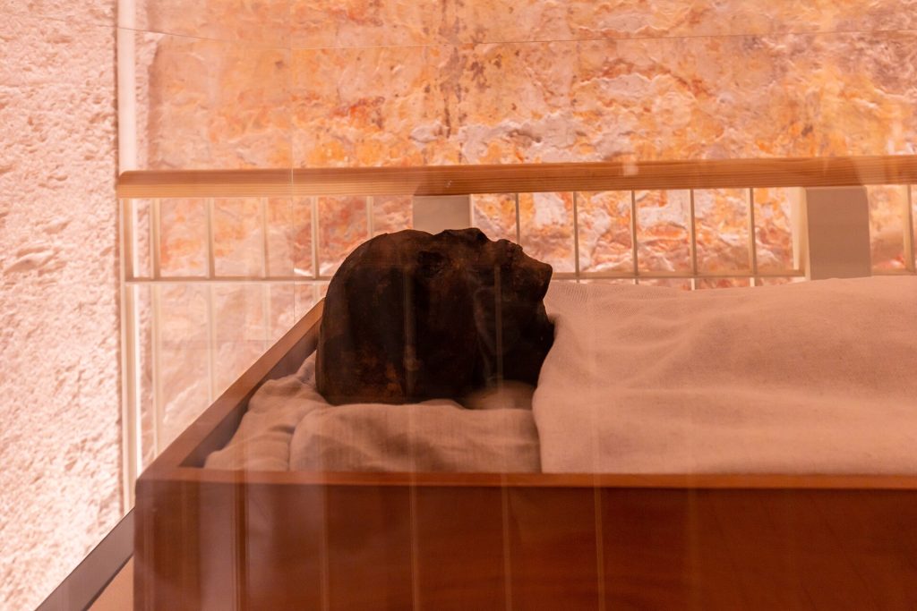 Tutankhamun Mummy