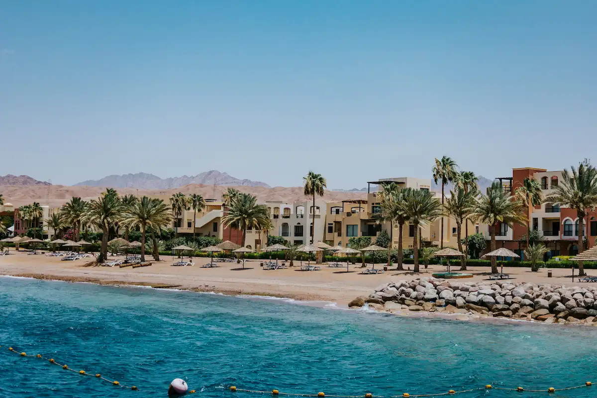 tala bay beach club aqaba