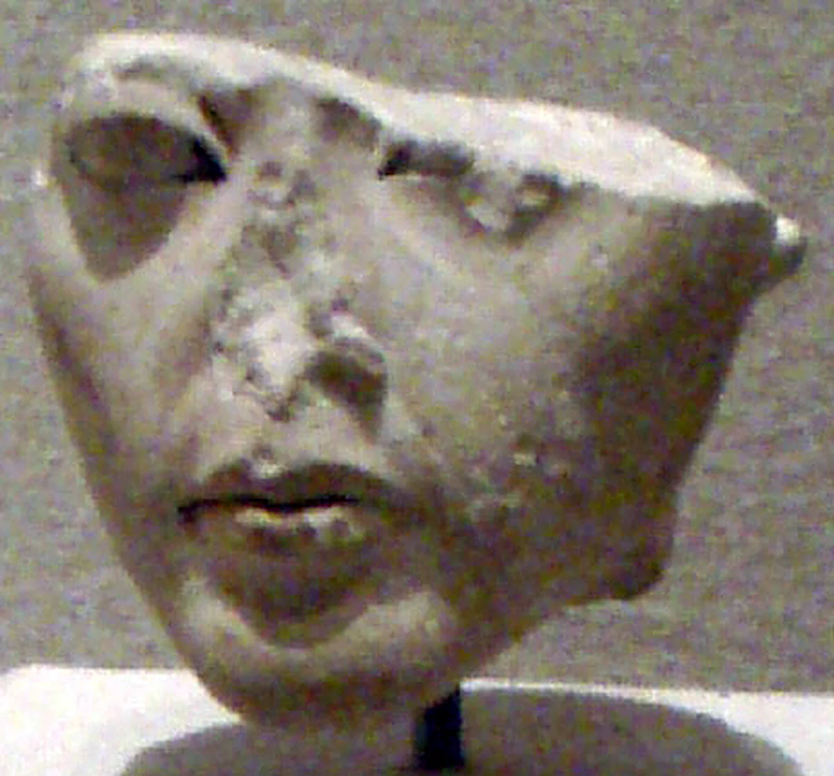 Ankhesenpaaten: The Princess Who Became Queen and Witnessed Egypt’s Great Transition