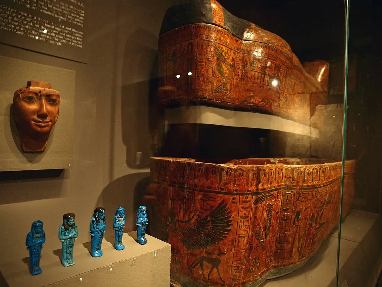 Coffin Henuttawy